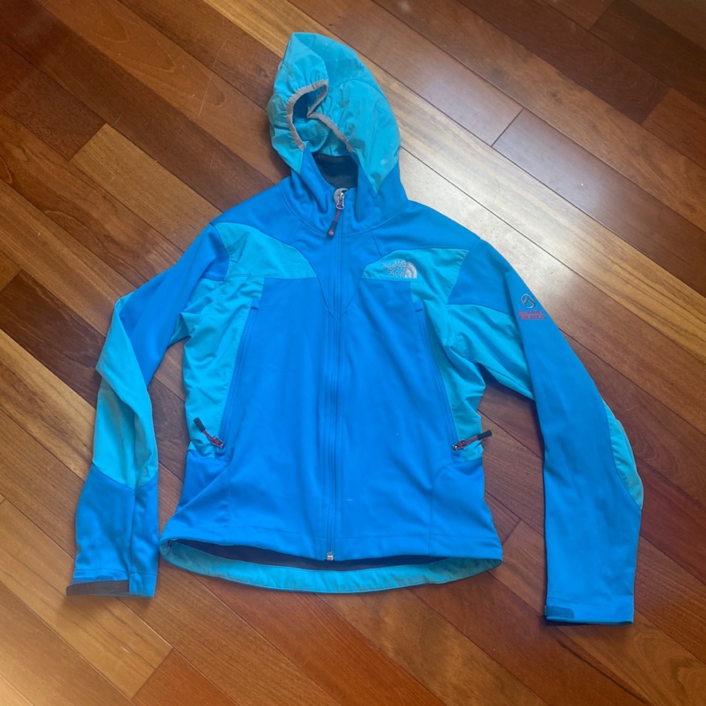 North face summit series soft shell jacket - size xs